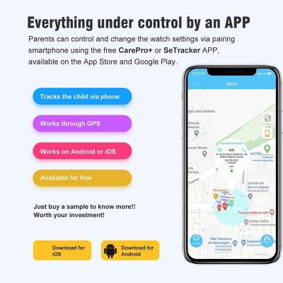 Använd Appen SE-tracker från Google Play eller AppStore för sammankoppling av mobilen och barnklockan